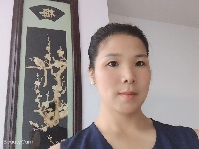 微笑的第一张照片--闽清婚介网