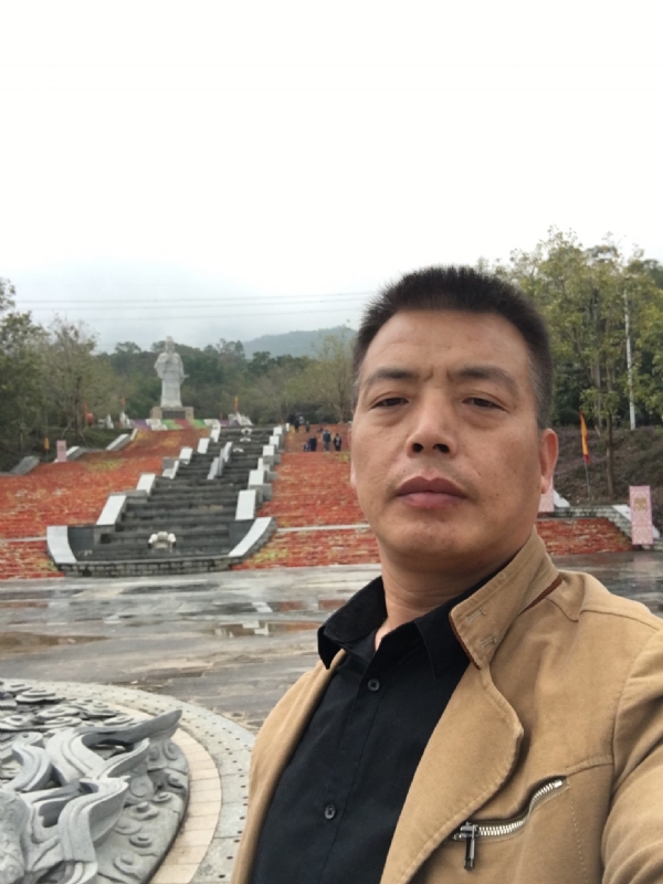 开心的松鼠的第二张照片--闽清婚介网