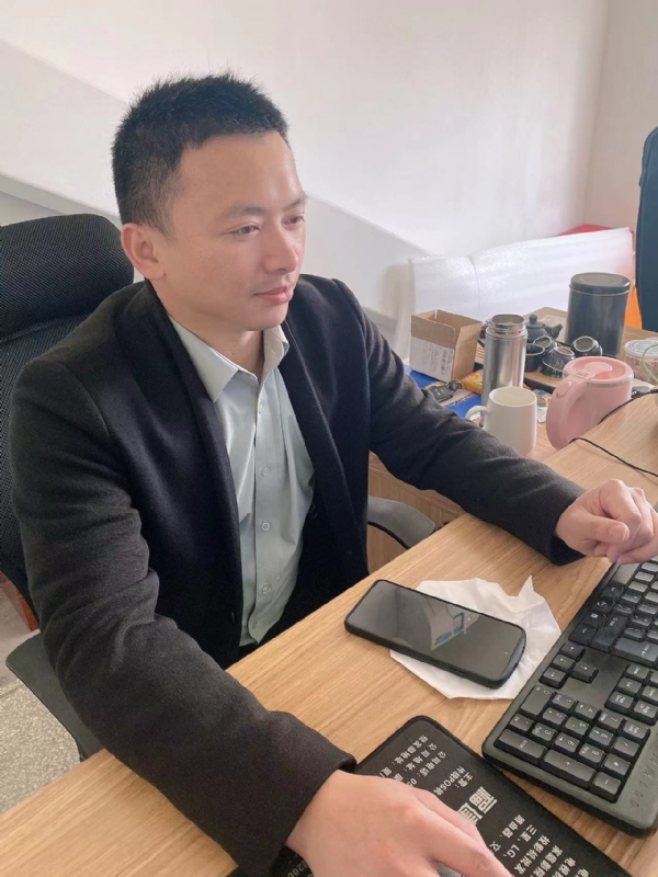 落叶知秋的第一张照片--闽清婚介网