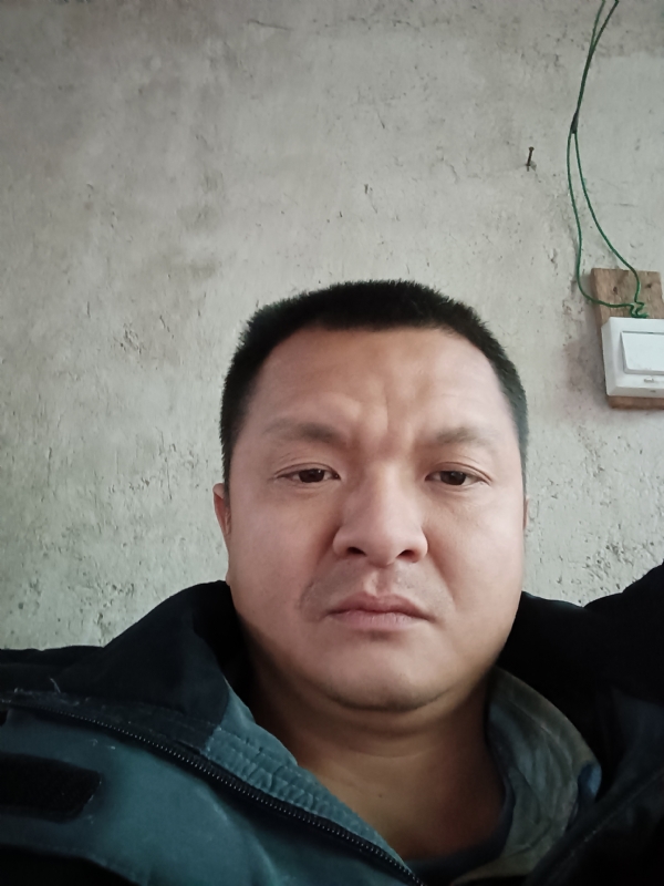 兰成龙的第二张照片--闽清婚介网